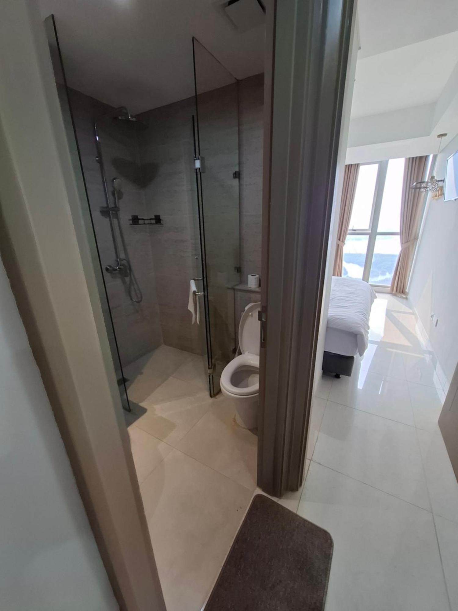 Apartment Seaview Gold Coast Pik Bisnis Jakarta